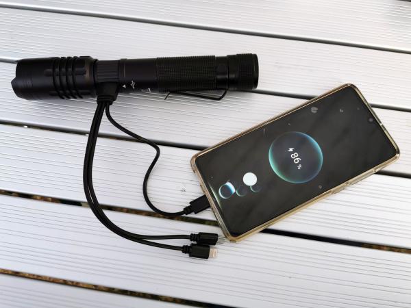 Origin Outdoors LED-Taschenlampe Powerbank